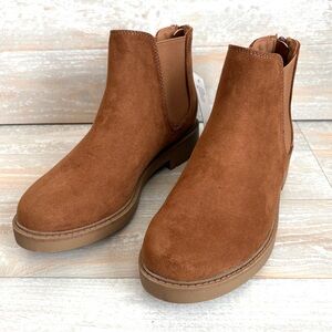 ESPRIT Sam Chelsea Ankle Boots Back Zipper Chestnut Brown Women’s 7 M Lug Sole